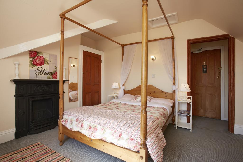 Fourposter Lodge York Bagian luar foto