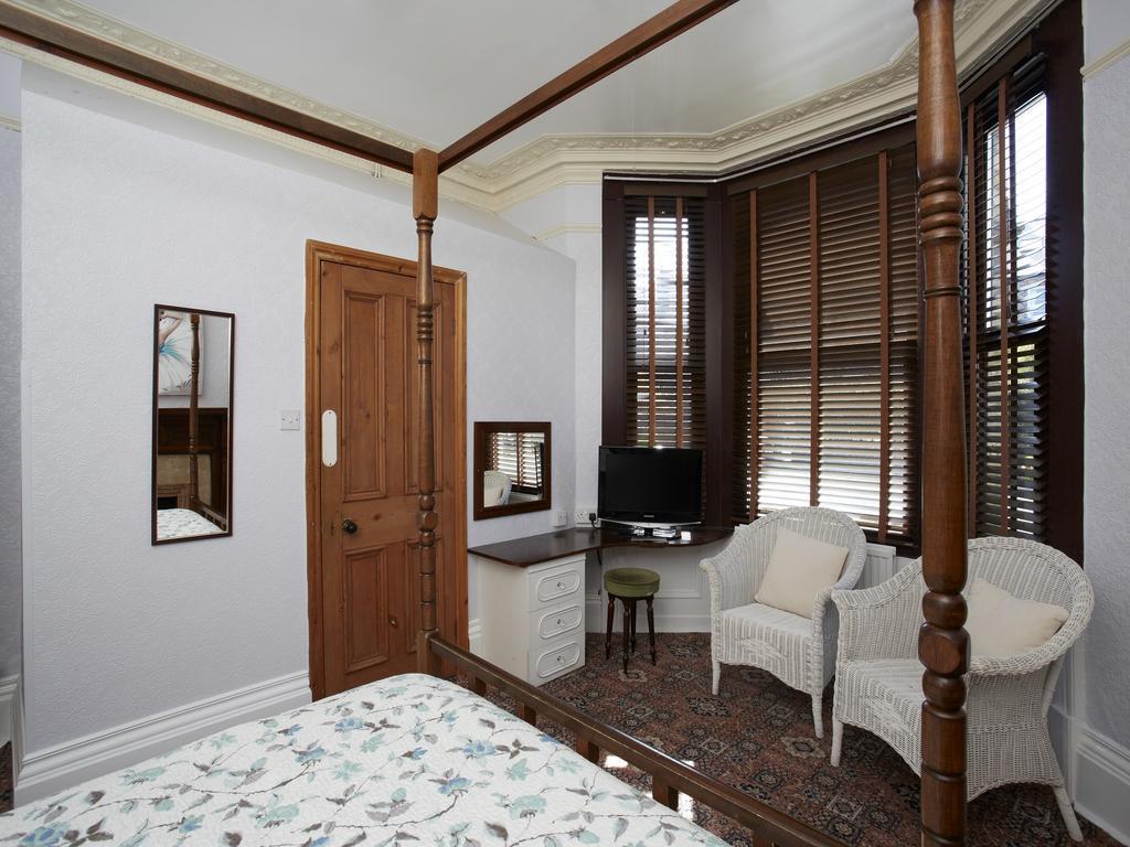 Fourposter Lodge York Bagian luar foto